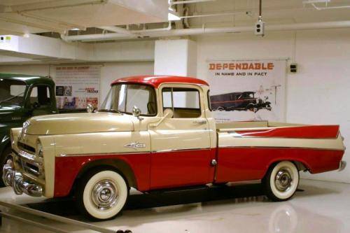1957-dodge-001.jpg