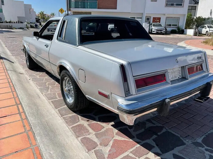 04-lr.jpg