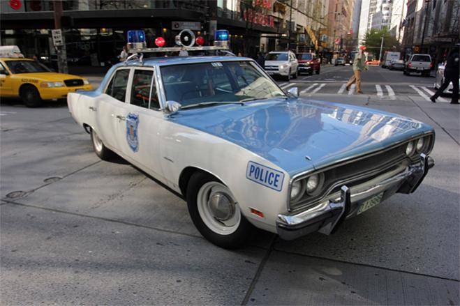 130426_Vintage_Police_Car_6.jpg