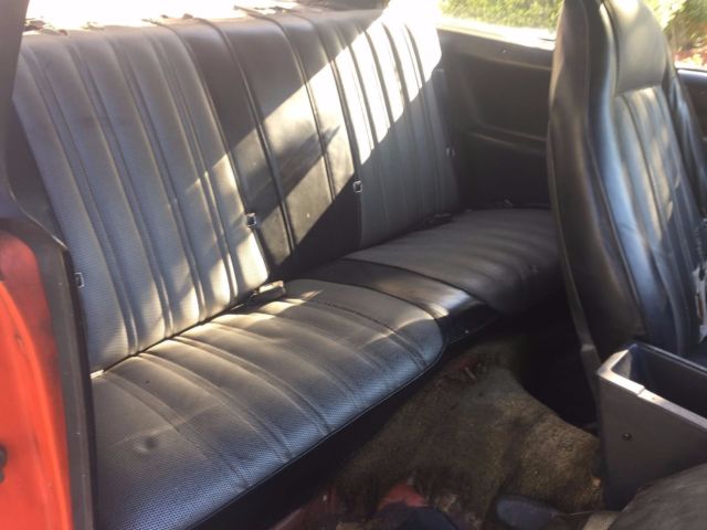 1976-plymouth-road-runner-volare-10.jpg