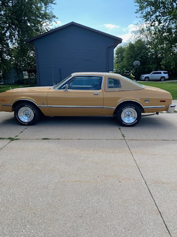 1976 Plymouth Volare Pic10 (002).jpg