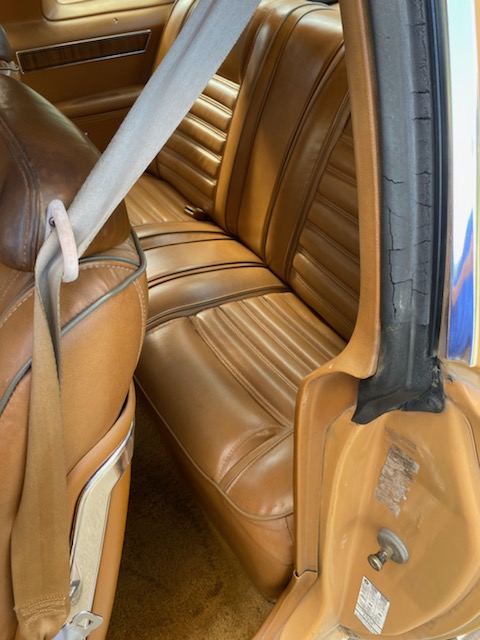 1976 Plymouth Volare Pic6 (002).jpg
