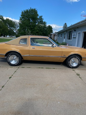 1976 Plymouth Volare Pic8 (002).jpg