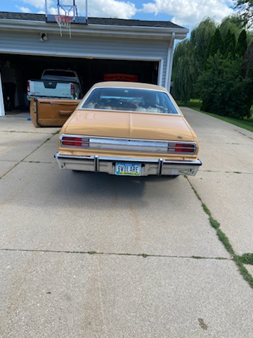1976 Plymouth Volare Pic9 (002).jpg