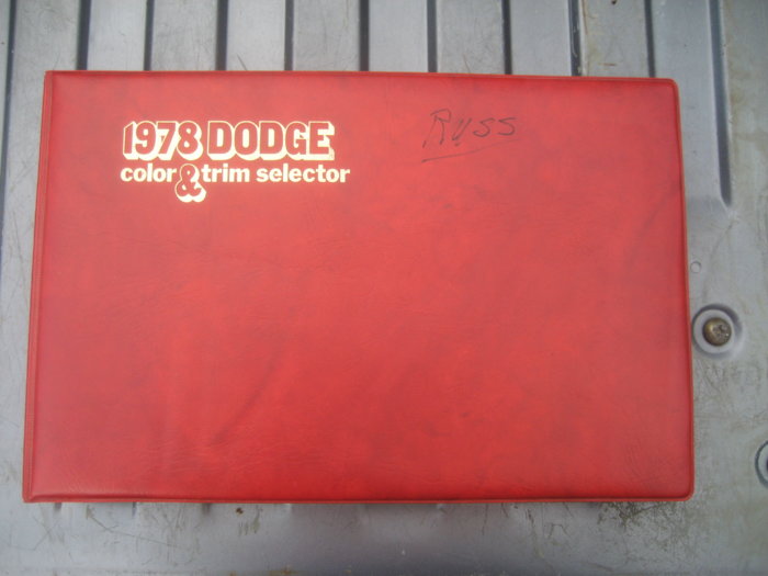 1978 Dodge Data books (1).JPG