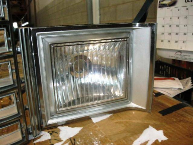 1978 volare grill 003.jpg
