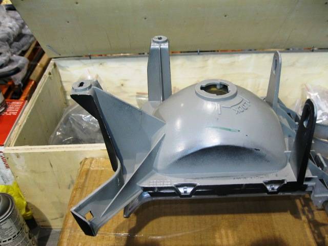 1978 volare grill 009.JPG