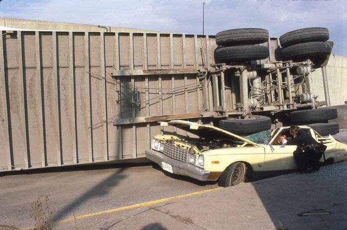 3-volare-accident.jpg