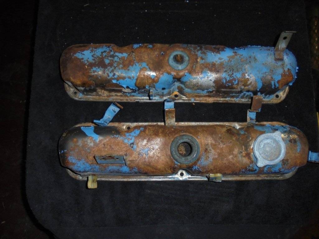 318 valve covers.jpg