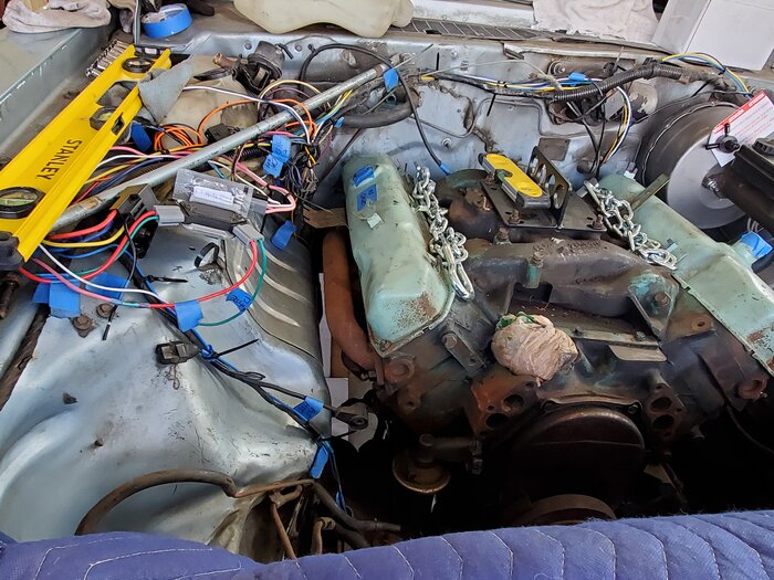440 and 727 Bolted in Gran Fury With 971 Oil Pan, Schumacher Mounts and Schumacher Headers_Pas...jpg