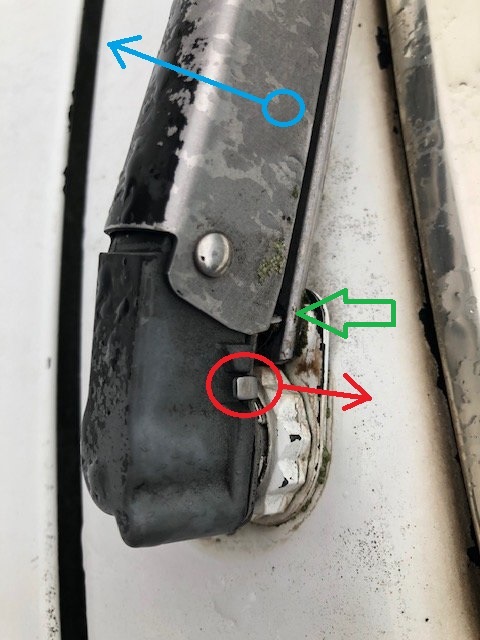4C0FCF564441.jpg