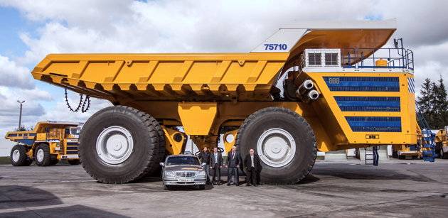 5497f761-aaa0-4694-a3b1-a3d6d7756b30_SWNS_MONSTER_DUMPER_06.jpg