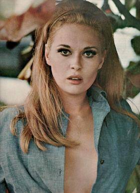 600full-faye-dunaway-1.jpg