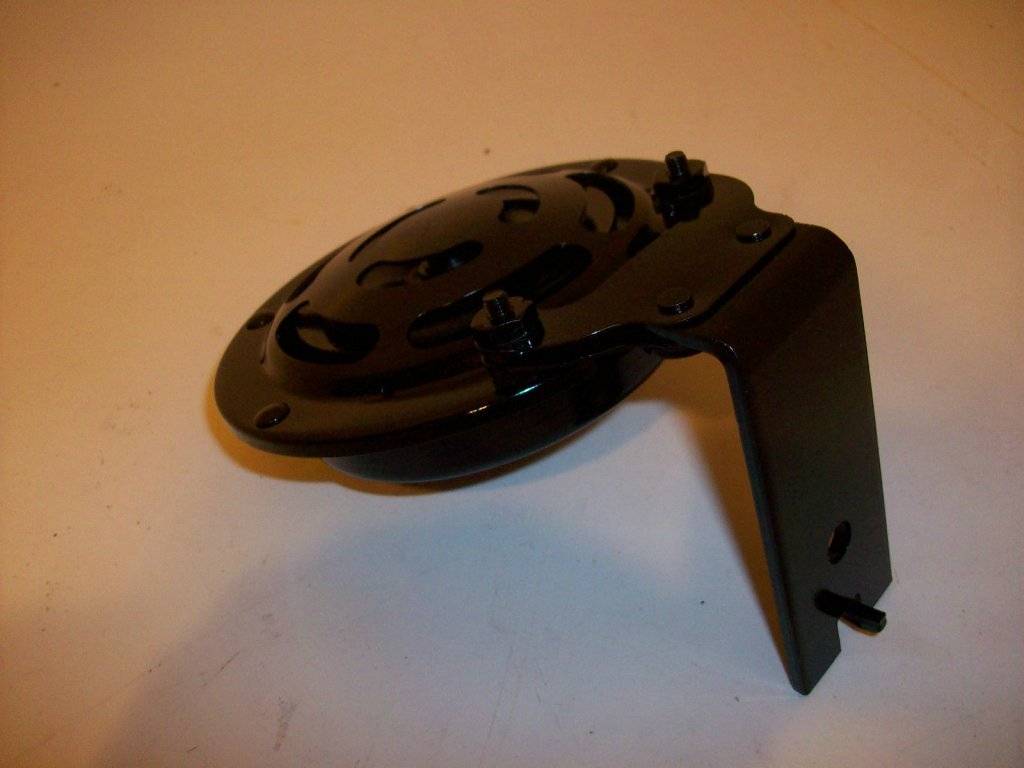 68 RR horn a.jpg