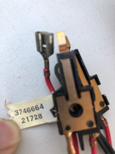 74 77 horn switch end.jpg