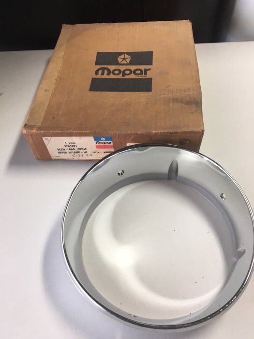 75-78 charger headlamp bezel.JPG