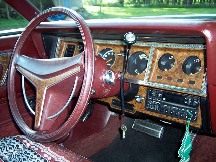 75 Cordoba dash b.jpg