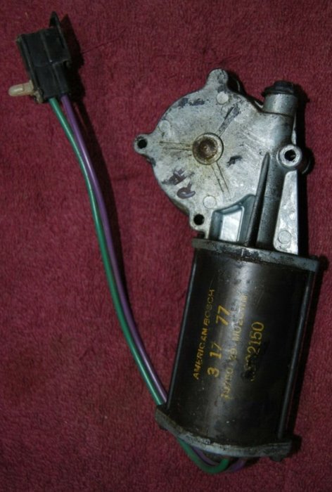 77 R PW Motor.jpg