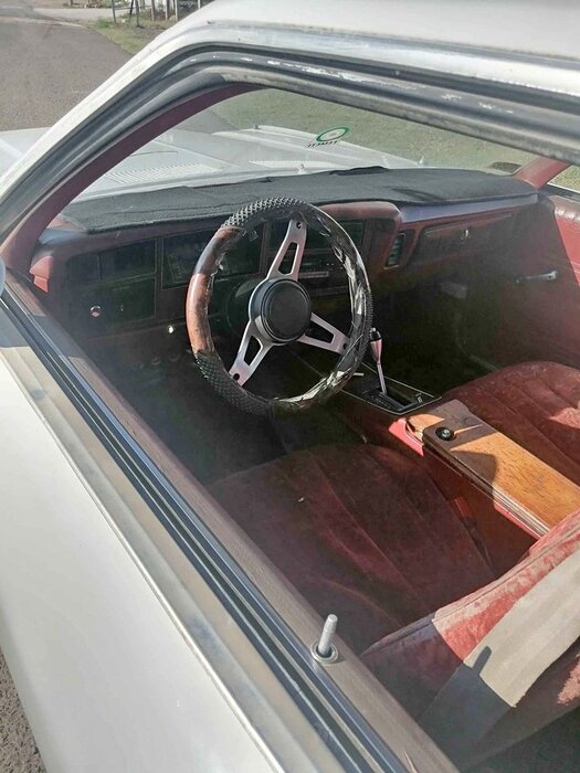 78superbee-white-jal1-12-int.jpg