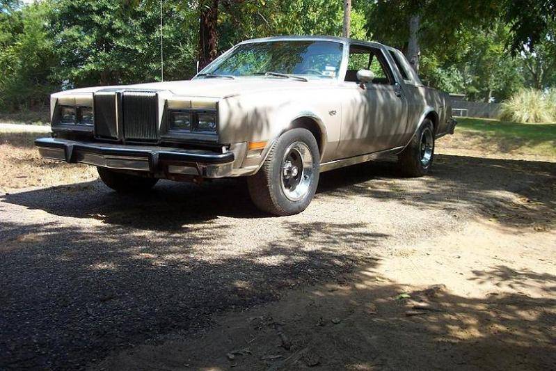 80 Lebaron Coupe II 003.jpg