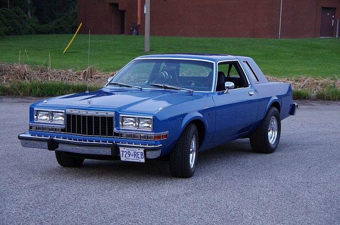 80Diplomat_Coupe_2013_2.jpg