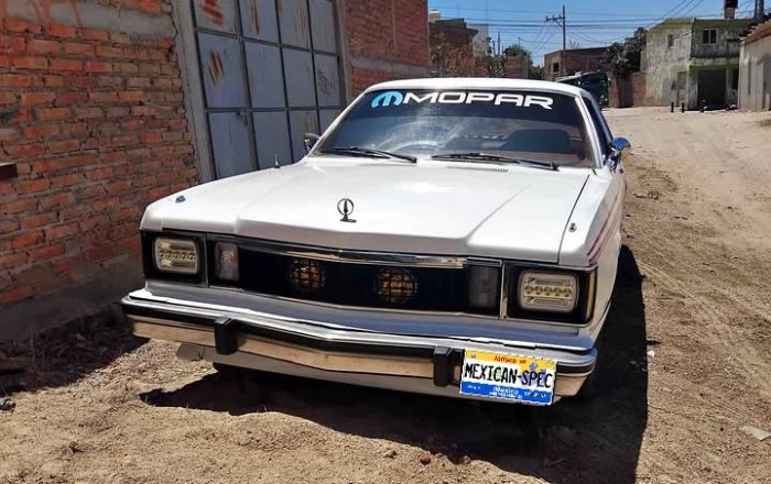 80volare-white-JALp-03-front.jpg