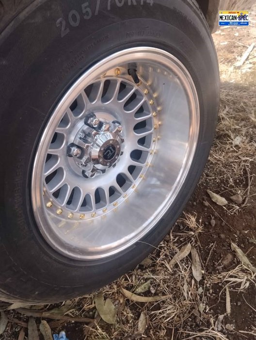 81dartwagon-jal-beigeV-06-wheel.jpg