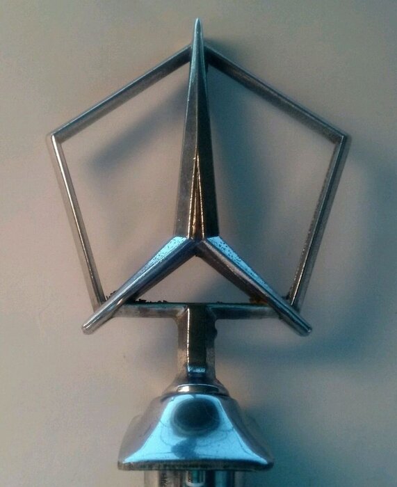 81relianthoodornament.jpg