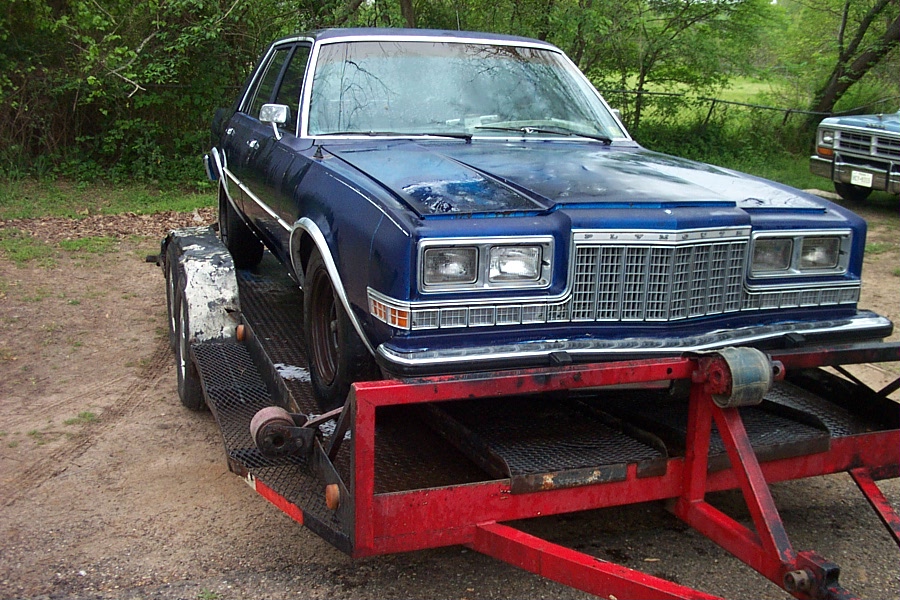 86 Plymouth Gran Fury AHB 006.JPG