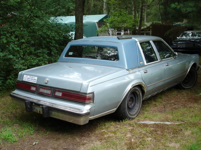 87ChryslerFifthAve2.jpg