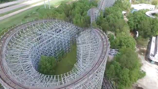 abandonedsixflags.jpg