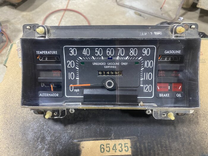 Aspen 120mph speedometer.jpg