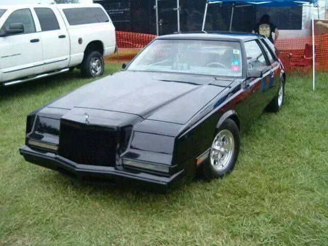 b631f86f09c885f9b7561a701a82d7b0--black-vehicles.jpg