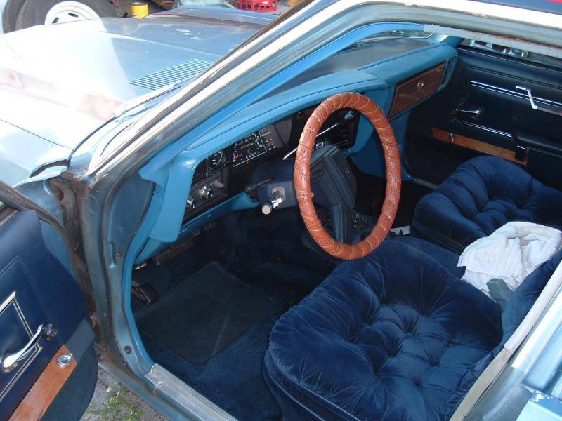 blue interior 001.jpg