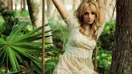 Britney-Spears-Hot-HD-Wallpapers.jpg