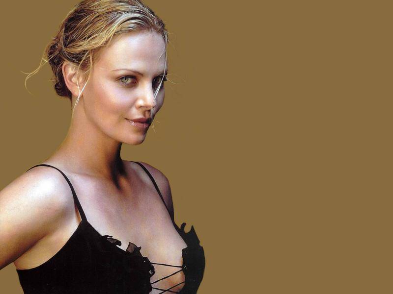 Charlize-Theron-Wallpaper-148.jpg