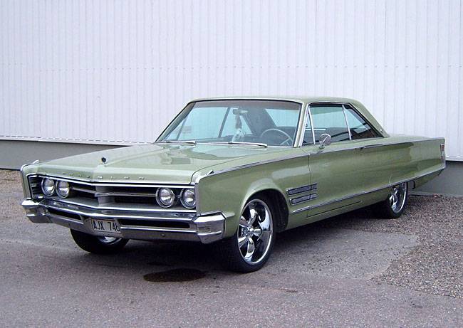 chrysler_300_1966.jpg