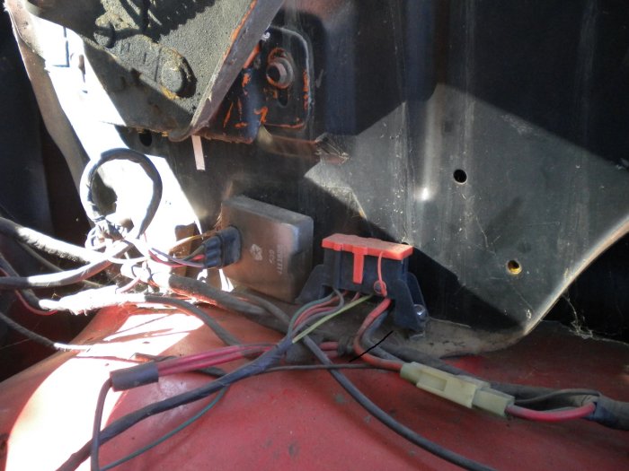 diagnostic connector.jpg