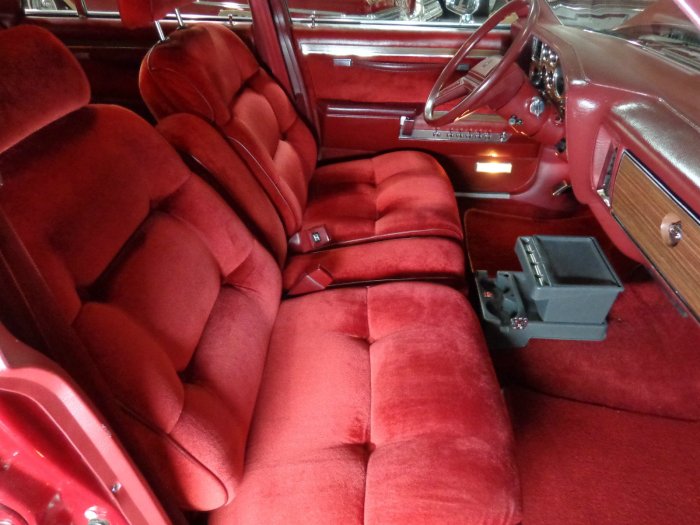 dip seats.jpg