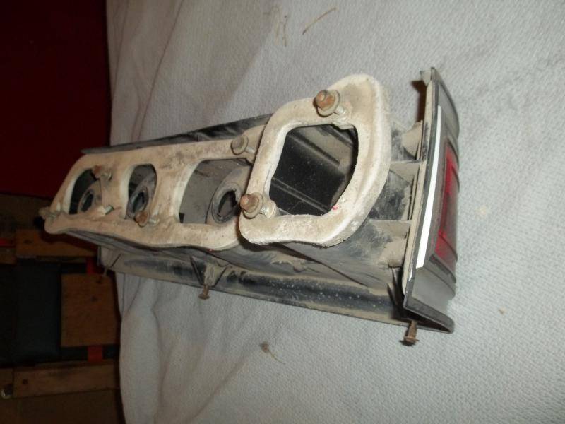 Diplomat tail light white gasket (11).jpg