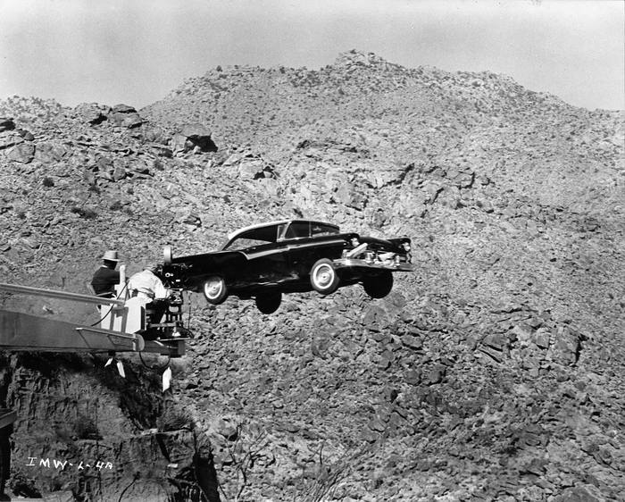 director_stanley-kramer_during-production.jpg