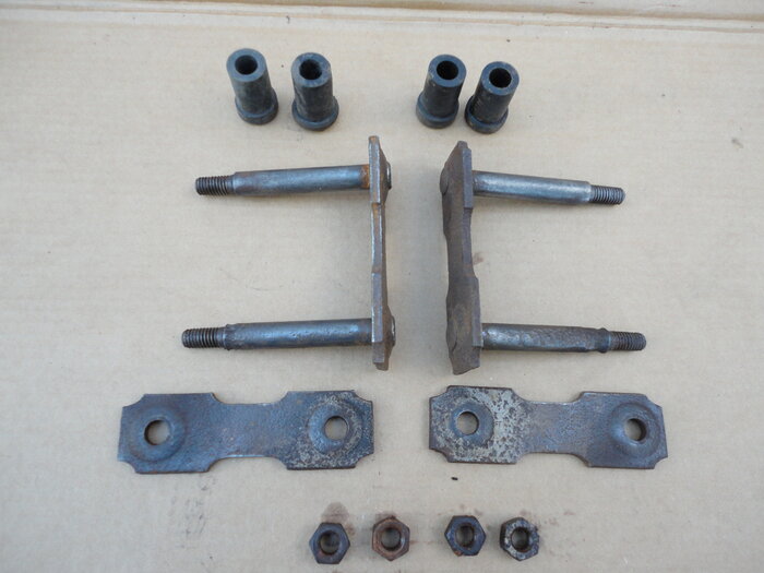 F-body shackles2.JPG