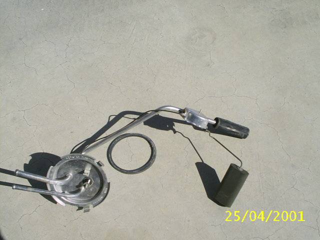 fuel sender 002.JPG