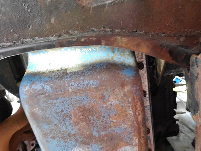 Gran Fury 440 Swap - 971 Oil Pan and K-Frame Clearance.jpg