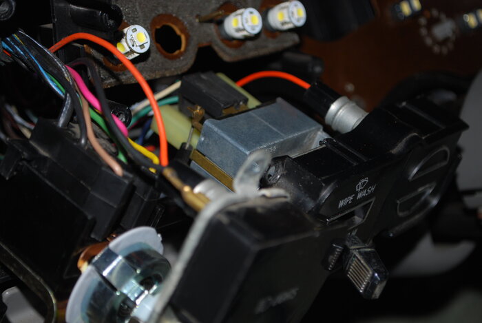Headlight And Wiper Switch Title Lamps2.JPG