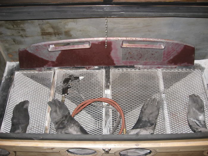 Insidecabinet2.jpg