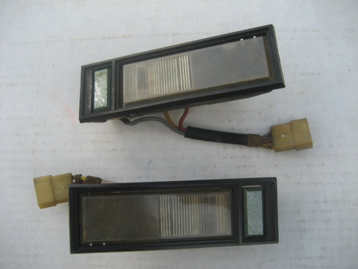 J Body rear interior light (1).JPG
