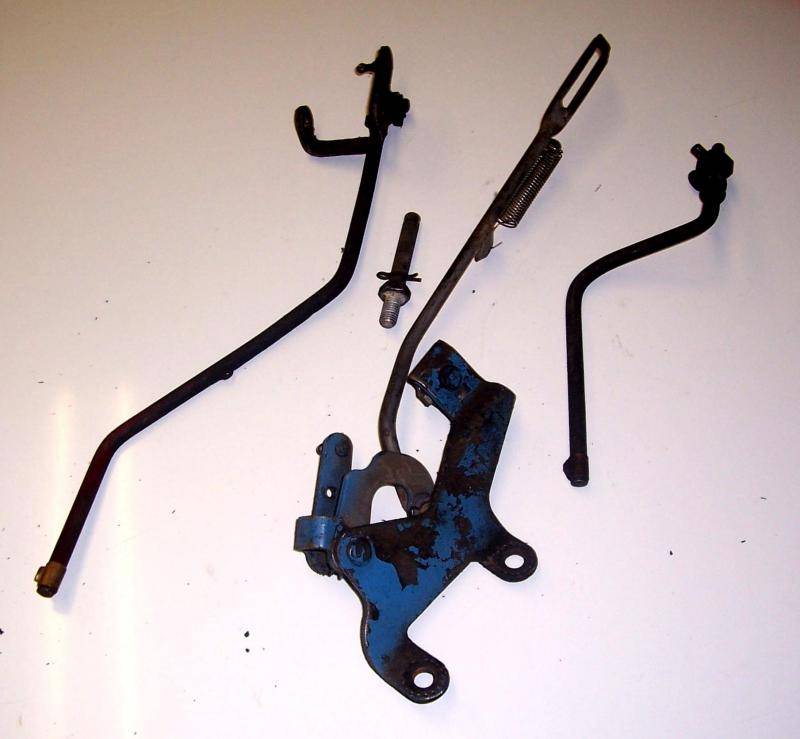 kickdown linkage.jpg