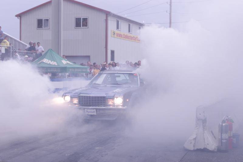 kitcar burnout 003.jpg