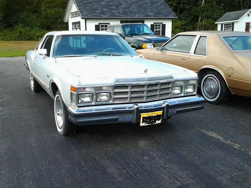 lebaron coupe.jpg